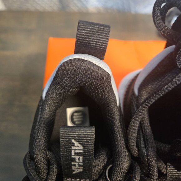 NIKE Boys/Girls Children Cleats 10C.  New in BOX - Picture 8 of 9